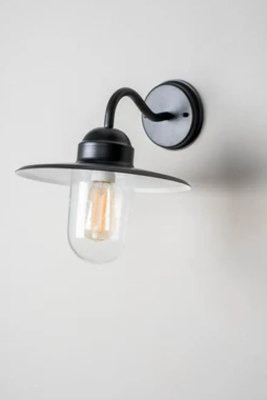 Airam Arvika IP44 Vägglampa