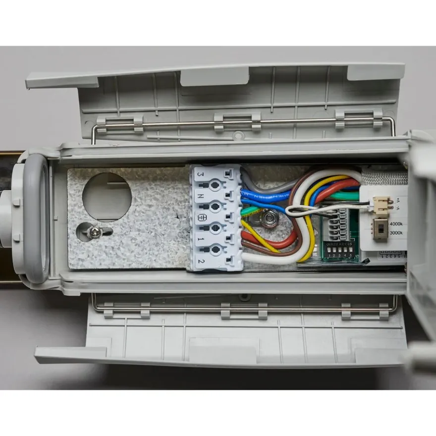 Hide-a-lite Liteline IP66+ 1500 55W 3000K/4000K 8550lm