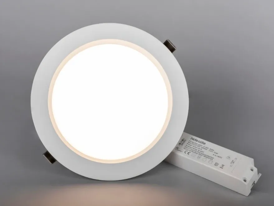 Hide-a-lite Plano Basic 230 Takarmatur