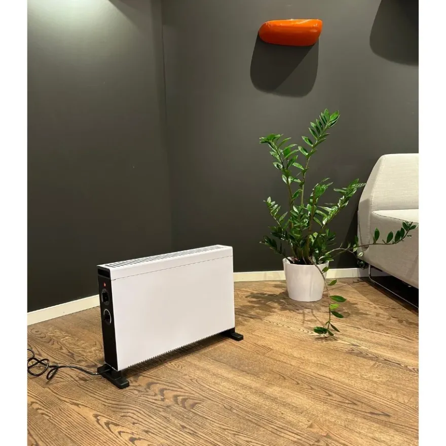 J&EL Golvradiator 2000W 2.0