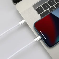 J&EL Laddkabel USB-C till USB-C 1m