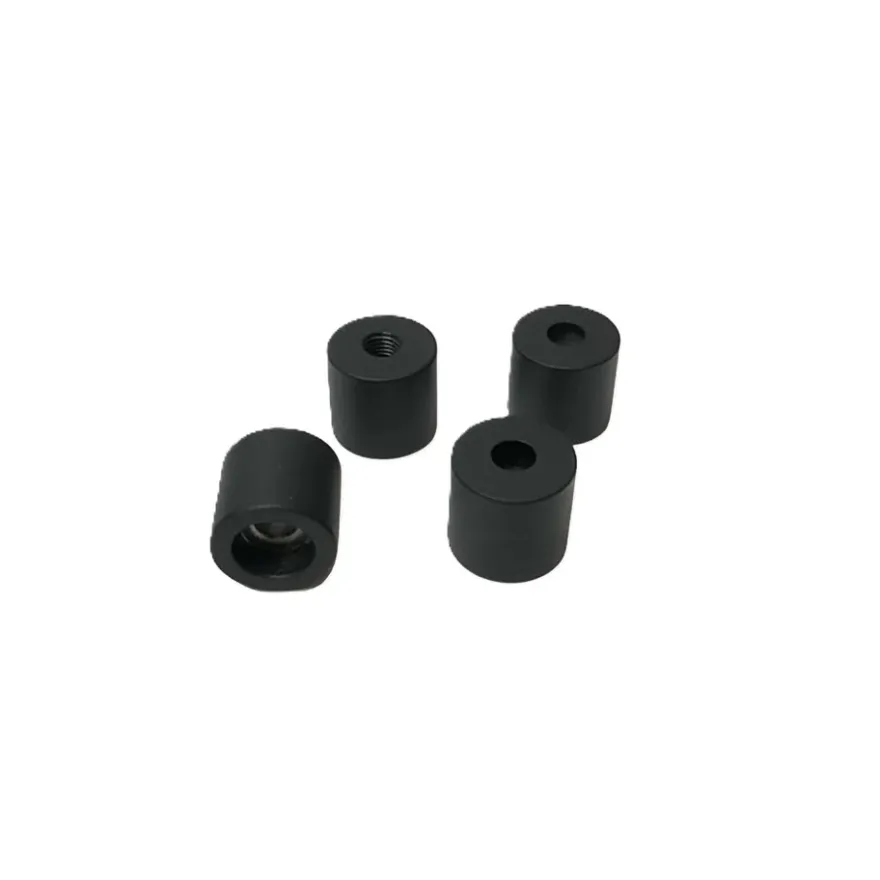Llitt Knut Distans Utanpåliggande kabel 4-pack Antracit