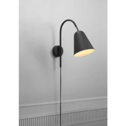NORD Linea Vägglampa